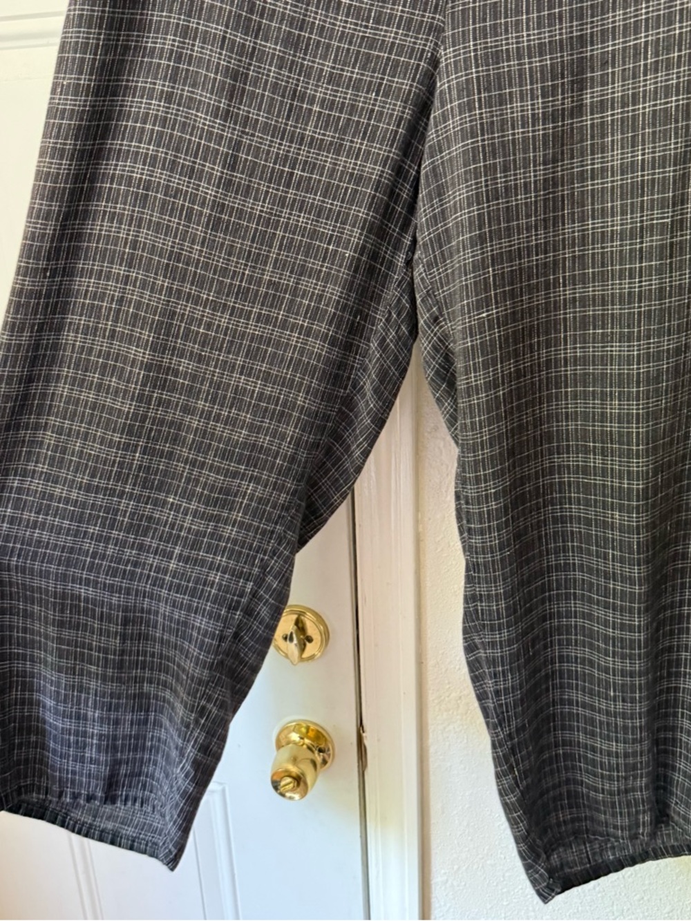 FLAX dark grey black white windowpane plaid linen pull on wide leg cropped pants - Picture 2 of 5